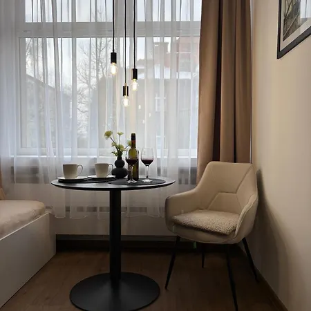 Hotel Morava 6 Pro 3 Osoby šafaříkova 855