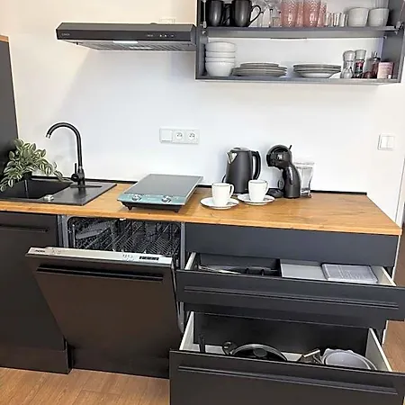 Hotel Morava 6 Manzelska Postel A Postel Pro 3 Osobu, Parkovani Zdarma-uherske Hradiste Safarikova 855